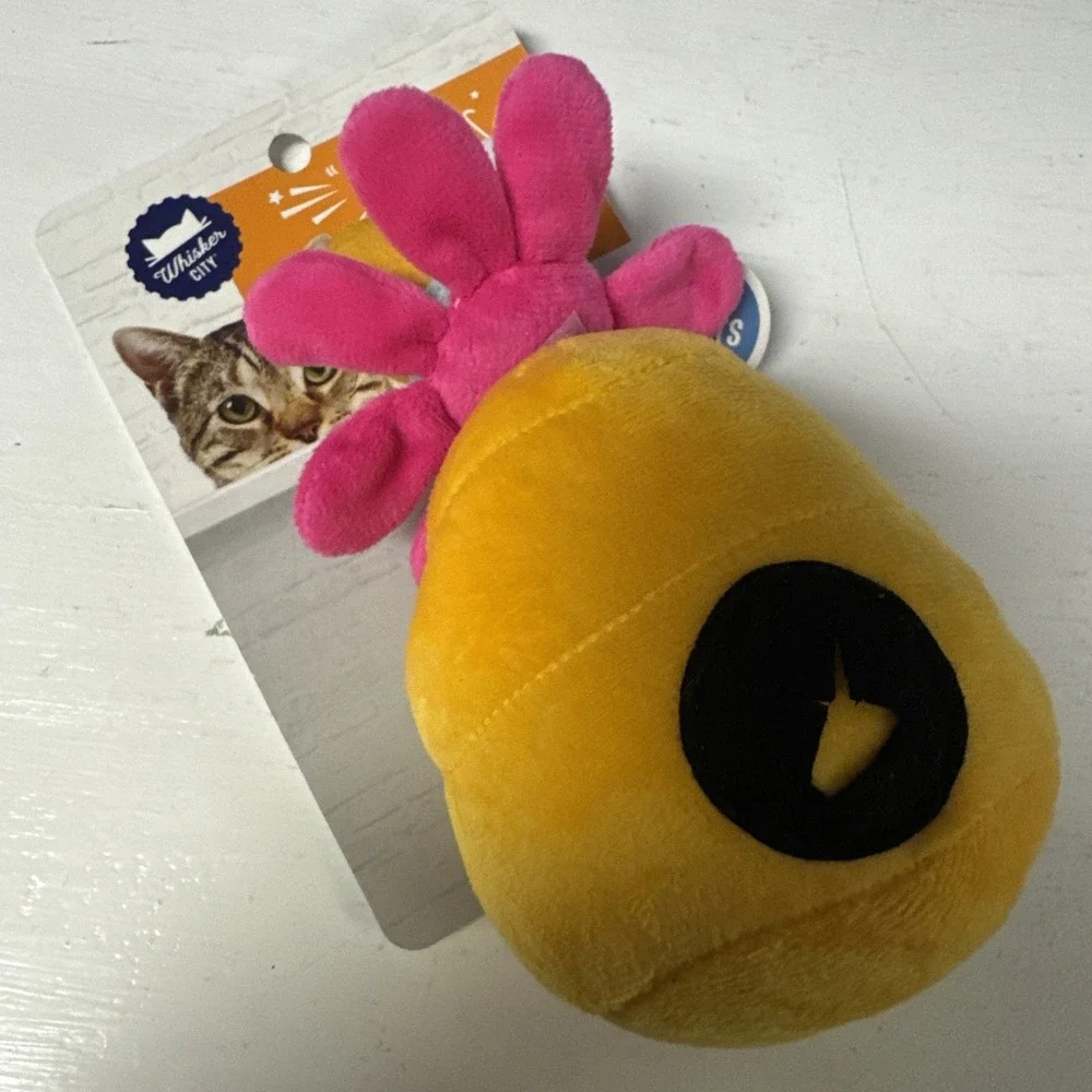 Whisker City 3-in-1 Cat Play Toys with Catnip New with Tags 5337611 STACK EM BEE